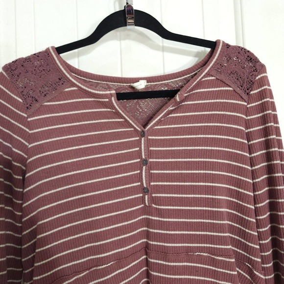 Anthropologie Womens Sleep Shirt Campground Maroon Striped Thermal Henley Top S - Picture 3 of 12